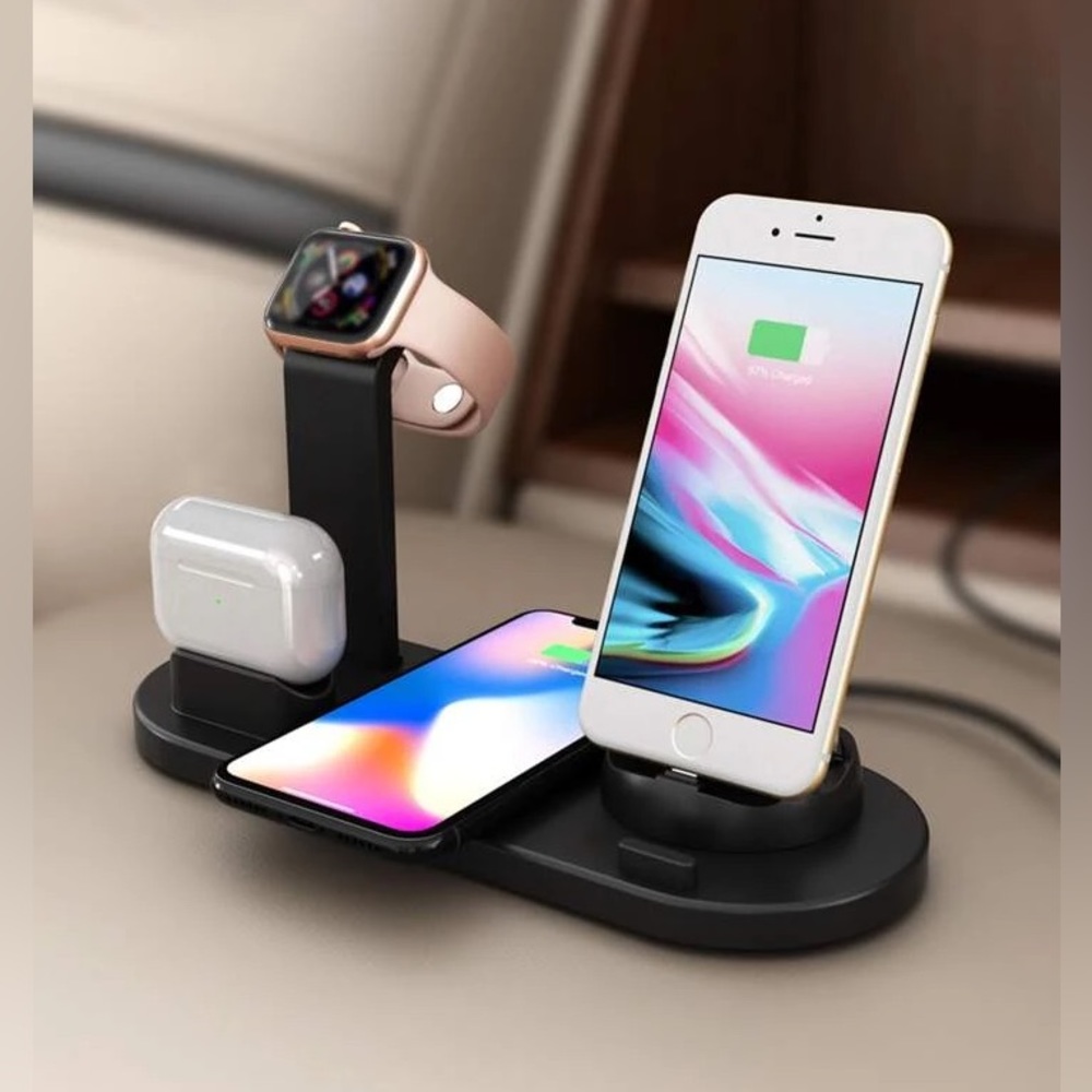 4 in 1 iPhone charger station Compatible With Apple Watch